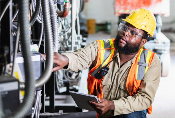 Best Emergency Electrical Repair  in Hurricane, WV